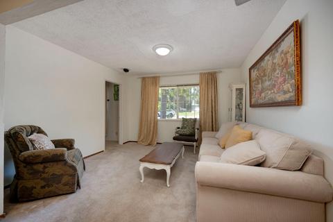 6301 Hilltop Dr, Carmichael, CA 95608 photo 15