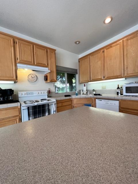 1820 Madelynne Ct, Turlock, CA 95382 photo 7