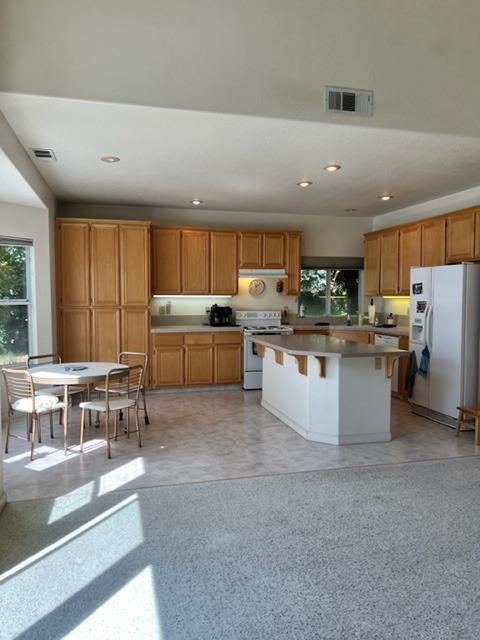 1820 Madelynne Ct, Turlock, CA 95382 photo 3