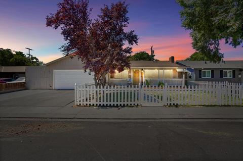 1101 Del Vale Ave, Modesto, CA 95350 photo 1
