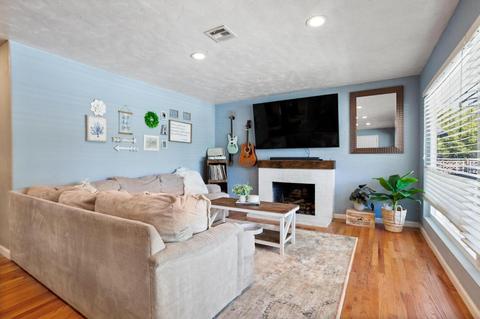 1101 Del Vale Ave, Modesto, CA 95350 photo 10