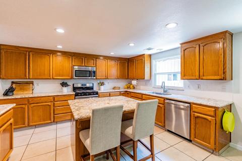4017 Wareham Way, Modesto, CA 95356 photo 11