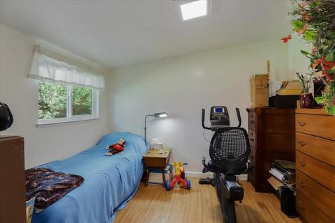 719 Walnut Way, Modesto, CA 95351 photo 23