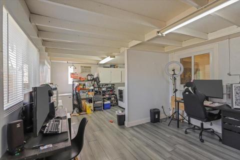 215 E Whittier Ave, Tracy, CA 95376 photo 14