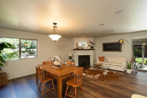 1320 Hidden Glen Dr, Modesto, CA 95355 photo 12