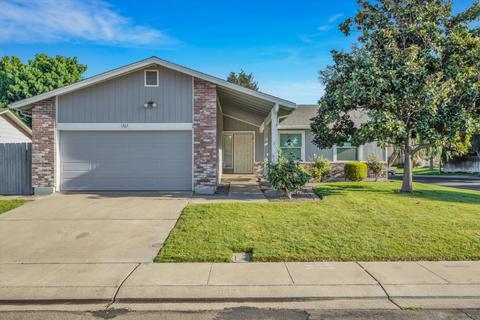 1367 Sprague St, Manteca, CA 95336 photo 1