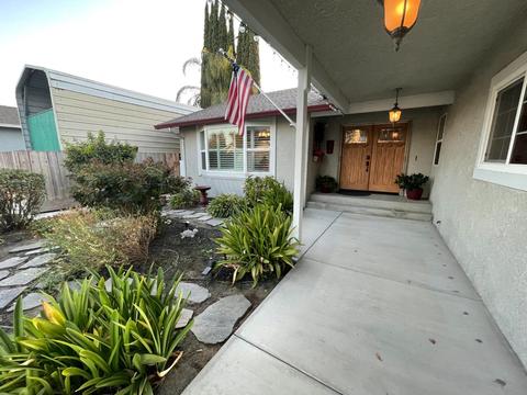 1385 Forest Dr, Turlock, CA 95380 photo 3