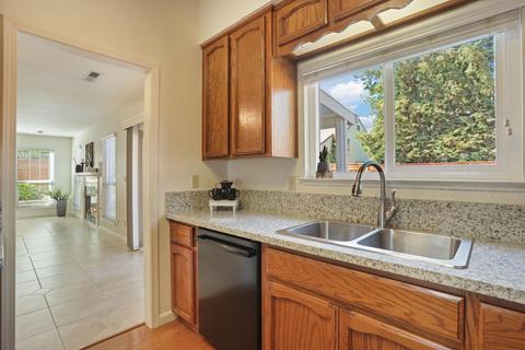 2161 Hillcrest Dr, Tracy, CA 95377 photo 12