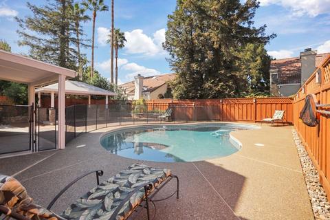 2161 Hillcrest Dr, Tracy, CA 95377 photo 2