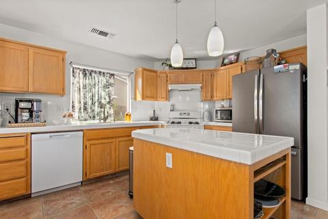 2485 Millcreek Ct, Modesto, CA 95351 photo 13