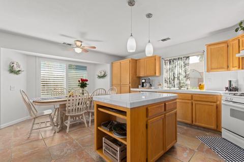 2485 Millcreek Ct, Modesto, CA 95351 photo 11