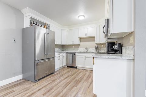 1220 N Mitchell Ave, Turlock, CA 95380 photo 7