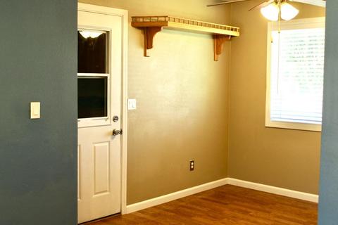 600 Cameron, Modesto, CA 95357 photo 8