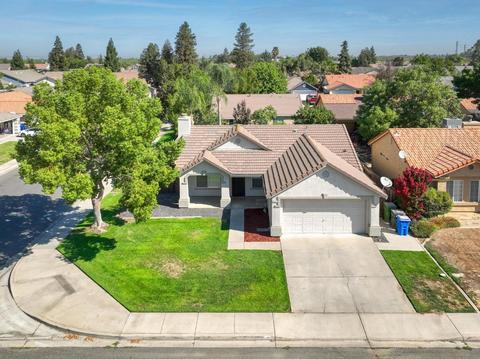 301 Crowley Dr, Turlock, CA 95382 photo 4