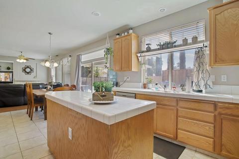 1634 Chasseral Way, Manteca, CA 95337 photo 18