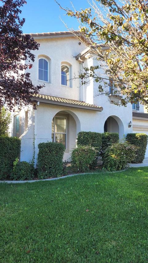 1634 Chasseral Way, Manteca, CA 95337 photo 2