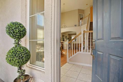1634 Chasseral Way, Manteca, CA 95337 photo 4