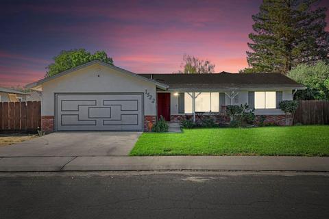 1532 Dwight Ln, Modesto, CA 95350 photo 1