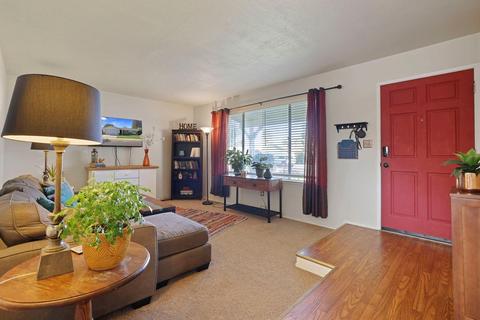 1532 Dwight Ln, Modesto, CA 95350 photo 5