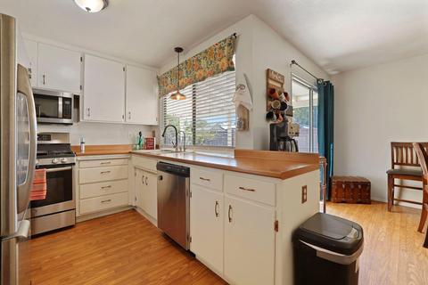 1532 Dwight Ln, Modesto, CA 95350 photo 8