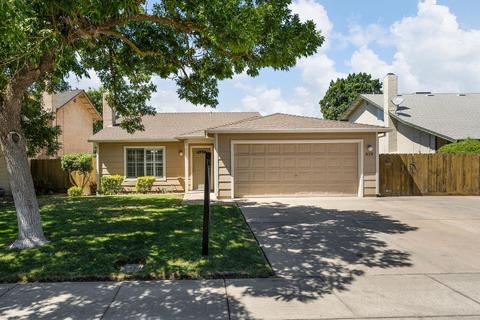 813 Tassajara Ct, Modesto, CA 95358 photo 1