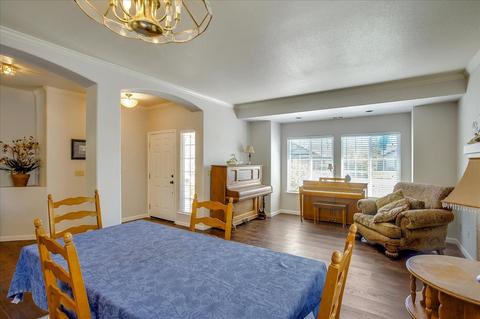 933 Corral Pl, Galt, CA 95632 photo 7