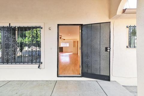 2004 E 9th St, Stockton, CA 95206 photo 5