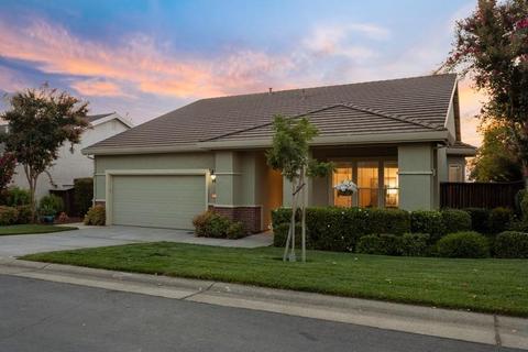 3976 Coldwater Dr, Rocklin, CA 95765 photo 2