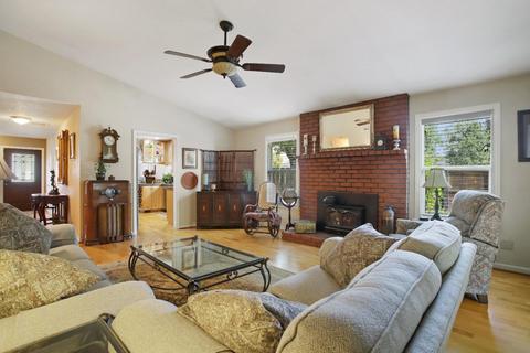 1748 Lakeshore Dr, Lodi, CA 95242 photo 16
