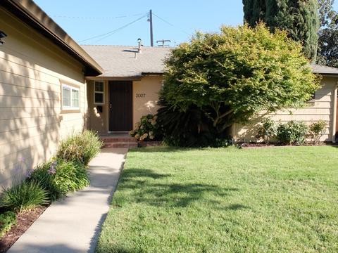 2027 Joaquin St, Modesto, CA 95350 photo 3