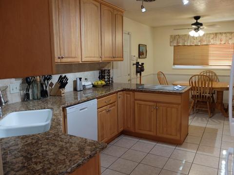 2027 Joaquin St, Modesto, CA 95350 photo 11