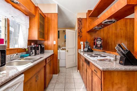 1113 E Fairmont Ave, Modesto, CA 95350 photo 10