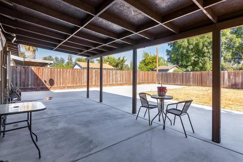 1113 E Fairmont Ave, Modesto, CA 95350 photo 4