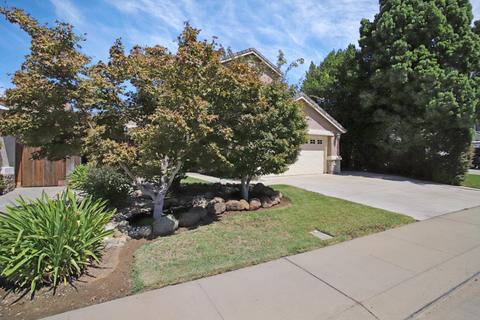1843 Komenich Dr, Manteca, CA 95336 photo 4