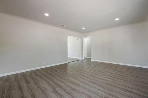 308 Parry Ave, Modesto, CA 95354 photo 11