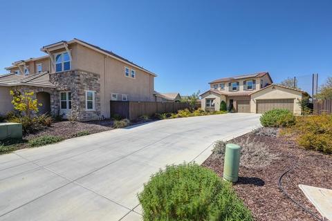 1440 Harvest Loop, Folsom, CA 95630 photo 2