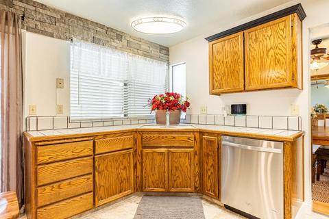 2409 Walnut Park Dr, Modesto, CA 95355 photo 15