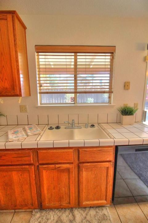 1608 Brookshire Ct, Modesto, CA 95358 photo 13