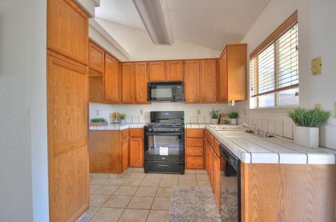 1608 Brookshire Ct, Modesto, CA 95358 photo 10