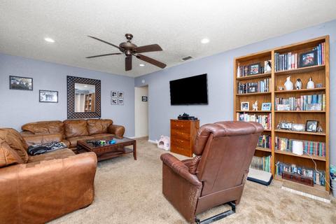 6008 Bourbon Dr, Carmichael, CA 95608 photo 8