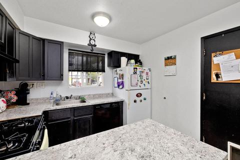 6008 Bourbon Dr, Carmichael, CA 95608 photo 14