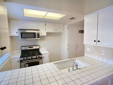 3939 Oak Villa Cir, Carmichael, CA 95608 photo 6