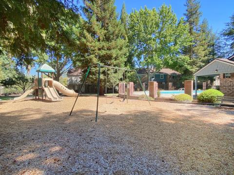 3939 Oak Villa Cir, Carmichael, CA 95608 photo 21