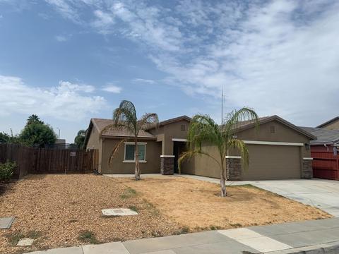 246 Solano St, Madera, CA 93638 photo 2