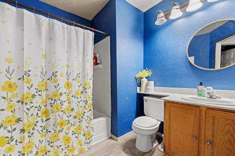 808 Fall River Dr, Modesto, CA 95351 photo 11