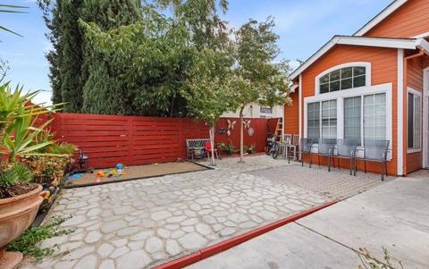 808 Fall River Dr, Modesto, CA 95351 photo 2