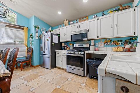 808 Fall River Dr, Modesto, CA 95351 photo 9