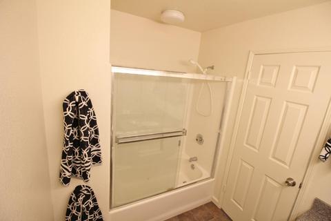 2812 Canyon Dr, Modesto, CA 95351 photo 32