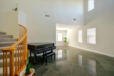 1230 Manley Dr, Tracy, CA 95377 photo 12