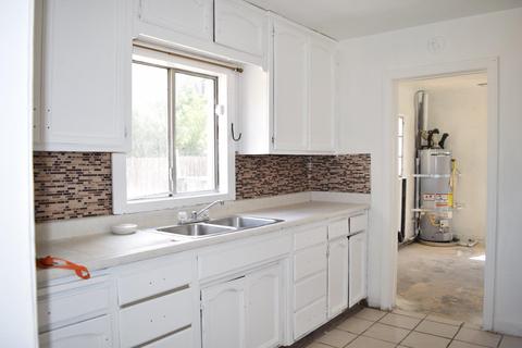 1224 Harris Ave, Modesto, CA 95351 photo 4